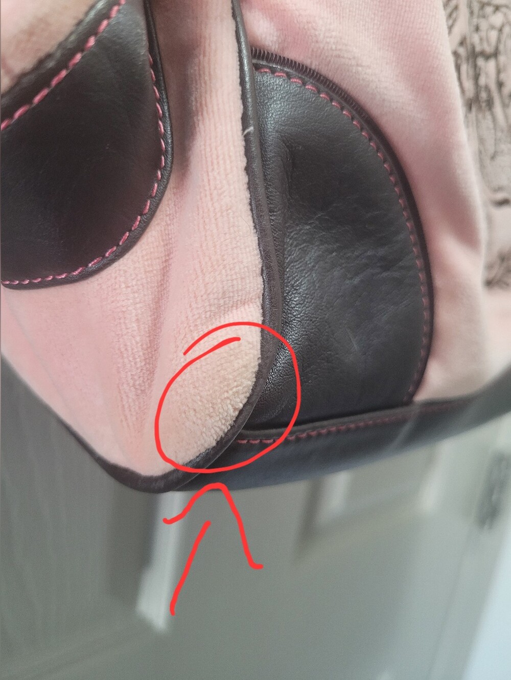 Juicy Couture Daydreamer Pink/Brown Velour Vintage Y2K Bag - Picture 8 of 16